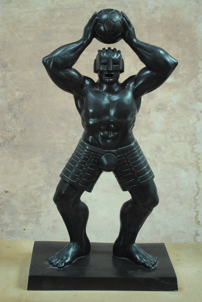 gladiator-model-bronz-2012-1384253406.jpg